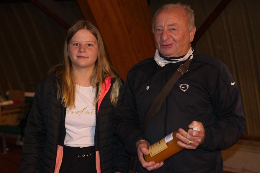 Pauline Courtois, la cadette du tournoi et Jean-Pierre Bonnet notre vénérable vétéran